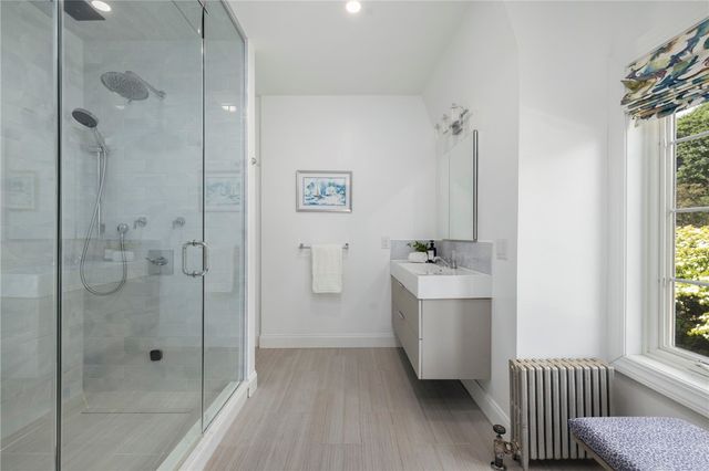 127 Beacon Avenue, Warwick, RI 02889