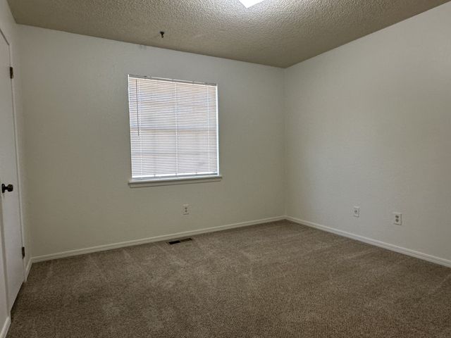 12814 E 37th Place, Tulsa, OK 74146