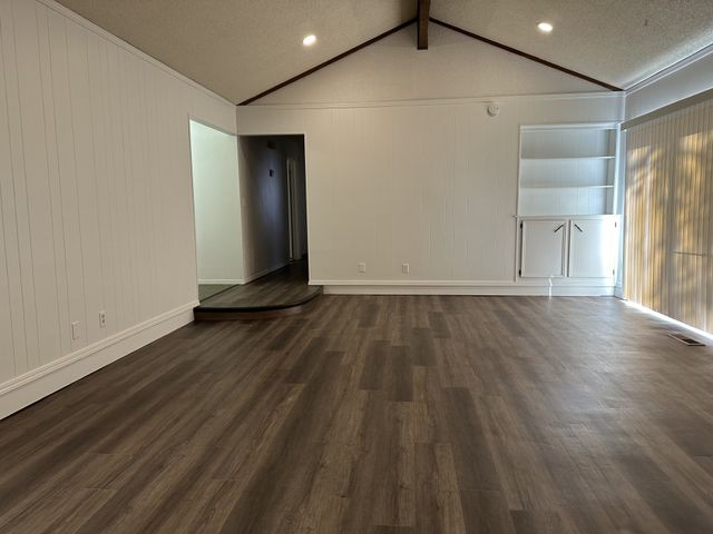 12814 E 37th Place, Tulsa, OK 74146