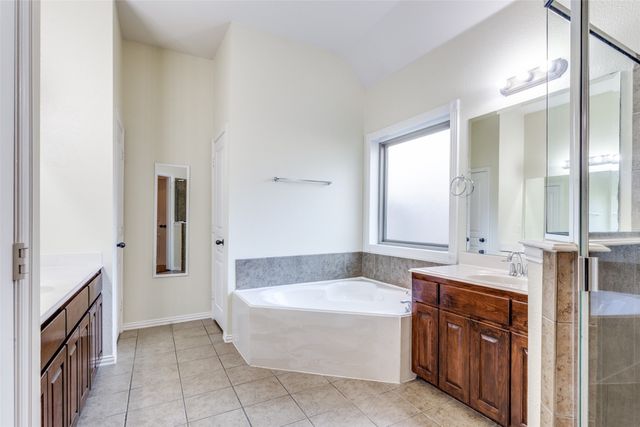 8312 Teja Trail, Benbrook, TX 76126