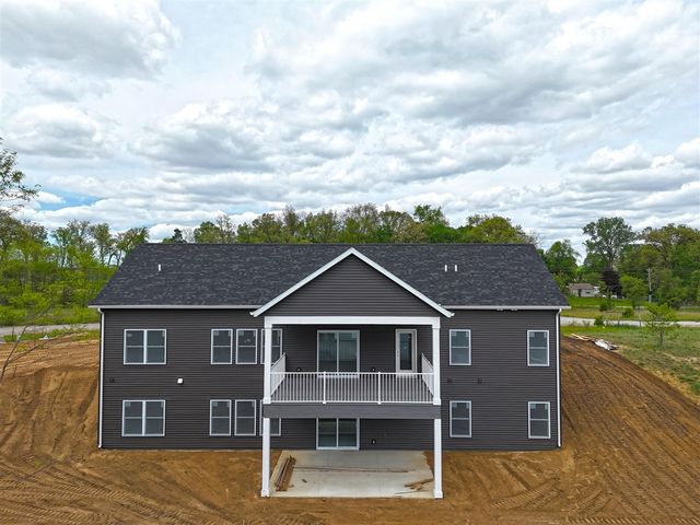 70055 Ashley Drive, Edwardsburg, MI 49112