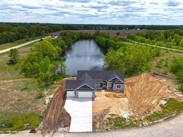 70055 Ashley Drive, Edwardsburg, MI 49112