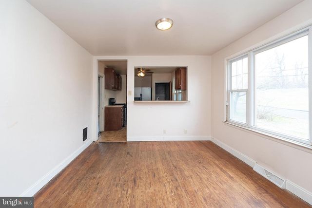 1401 GLASSBORO RD, Wenonah, NJ 08090