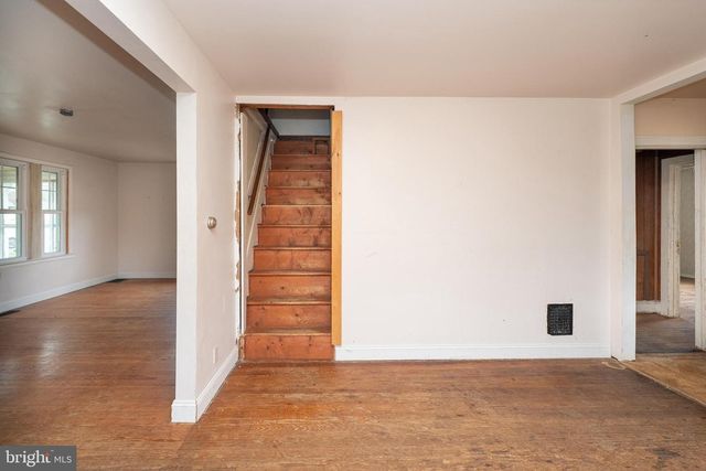 1401 GLASSBORO RD, Wenonah, NJ 08090