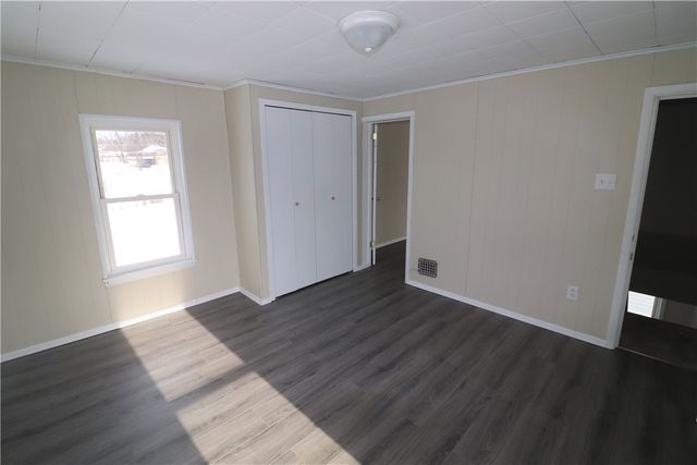 2245 Raymond Ave, Derry Twp, PA 15650