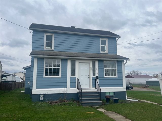 2245 Raymond Ave, Derry Twp, PA 15650