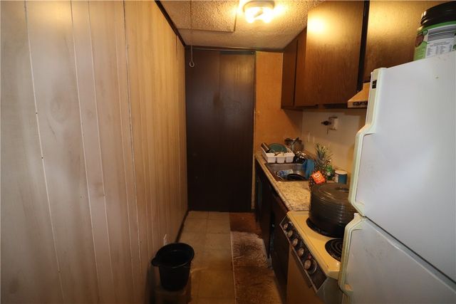 2245 Raymond Ave, Derry Twp, PA 15650