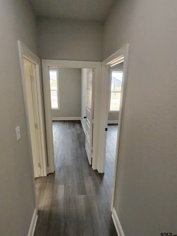 904 Alex Dr, Whitehouse, TX 75791