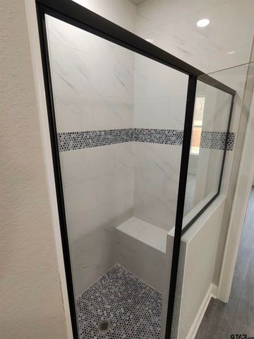 904 Alex Dr, Whitehouse, TX 75791