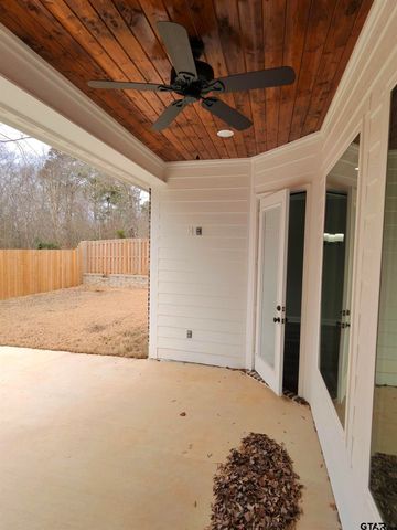 904 Alex Dr, Whitehouse, TX 75791