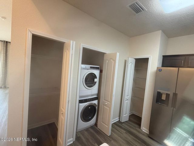 4932 KEY LIME Drive 308, Jacksonville, FL 32256