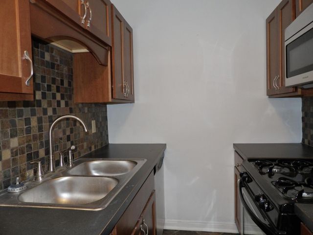 1820 1st Avenue S 107, Minneapolis, MN 55403