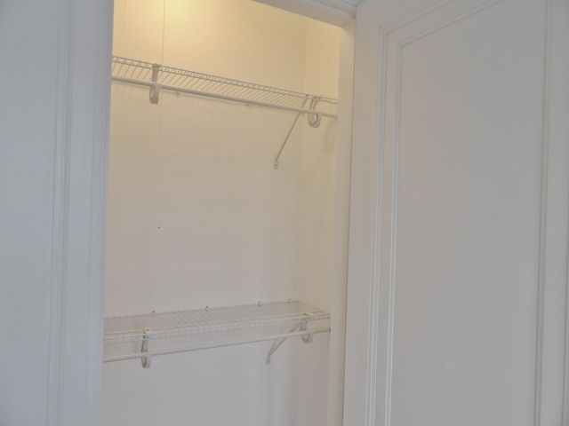 1820 1st Avenue S 107, Minneapolis, MN 55403