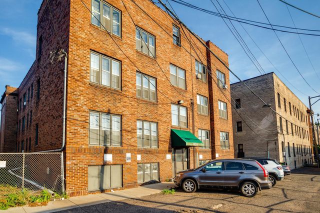 1820 1st Avenue S 107, Minneapolis, MN 55403