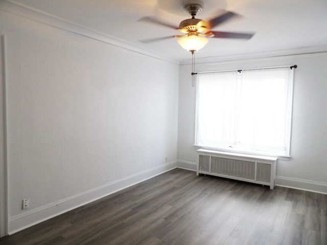 1820 1st Avenue S 107, Minneapolis, MN 55403