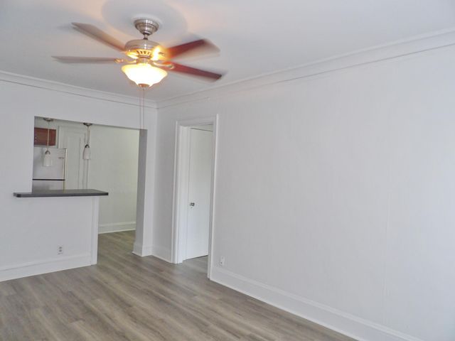 1820 1st Avenue S 107, Minneapolis, MN 55403