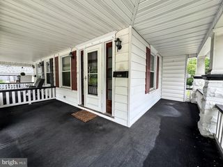 1239 POTTSVILLE ST, Pottsville, PA 17901
