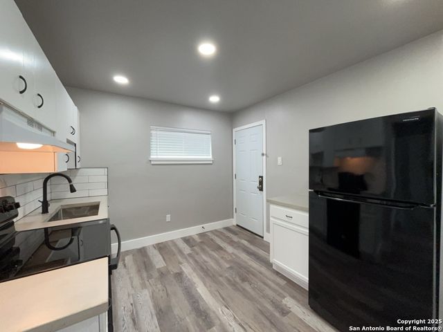 1703 W Mulberry Avenue, San Antonio, TX 78201