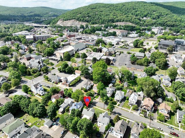 73 E Maple Avenue, Suffern, NY 10901