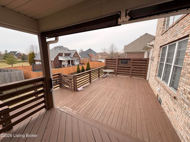 615 Ashbourne Dr, Shelbyville, KY 40065