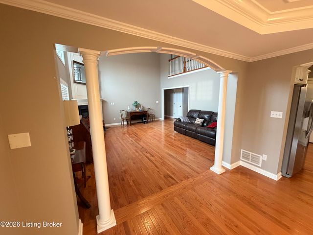 615 Ashbourne Dr, Shelbyville, KY 40065