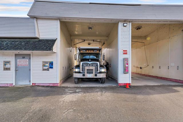 329 Daniel Webster Highway, Meredith, NH 03253