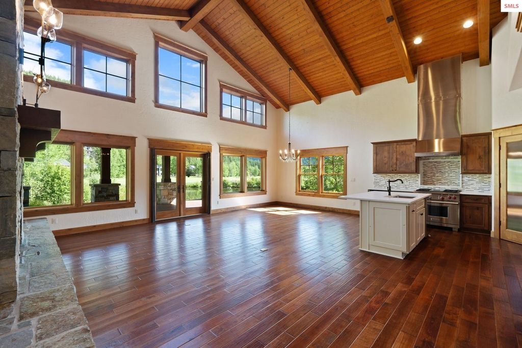 409 N Idaho Club Dr, Sandpoint, ID 83864 photo 3