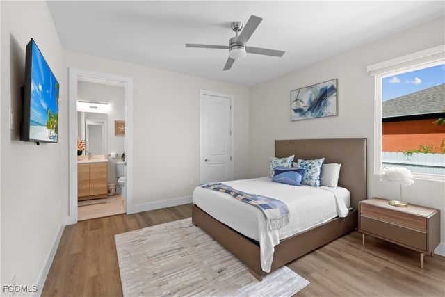 2016 NW 1st AVE, Cape Coral, FL 33993