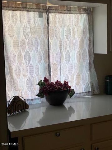 8214 W SELLS Drive, Phoenix, AZ 85033