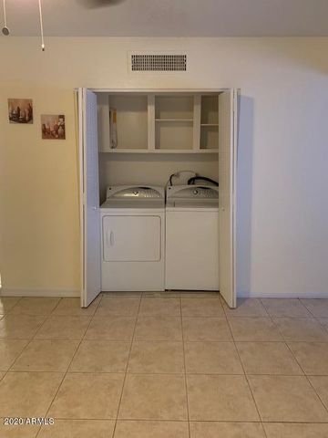 8214 W SELLS Drive, Phoenix, AZ 85033