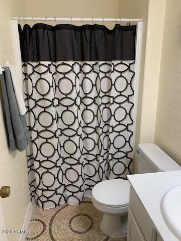 8214 W SELLS Drive, Phoenix, AZ 85033