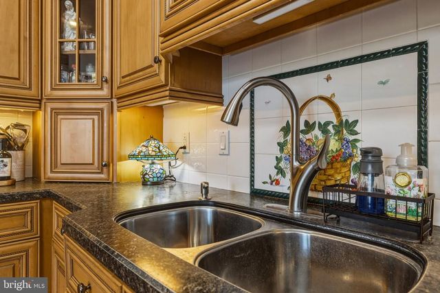 485 BEALL AVE, Luray, VA 22835