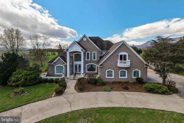 485 BEALL AVE, Luray, VA 22835