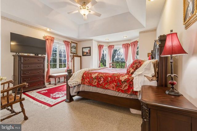 485 BEALL AVE, Luray, VA 22835