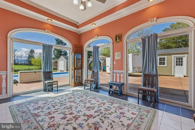 485 BEALL AVE, Luray, VA 22835