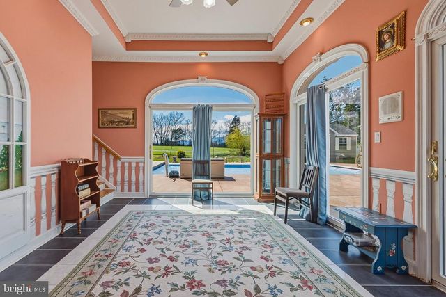 485 BEALL AVE, Luray, VA 22835