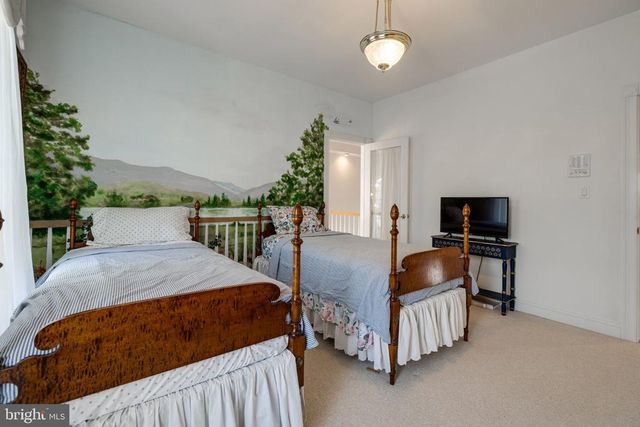 485 BEALL AVE, Luray, VA 22835