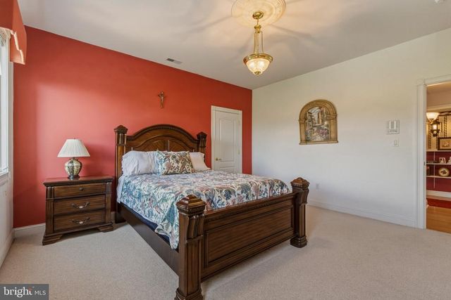 485 BEALL AVE, Luray, VA 22835