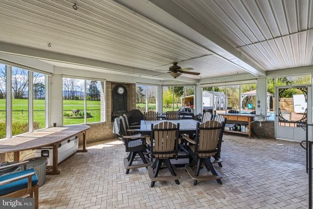 485 BEALL AVE, Luray, VA 22835