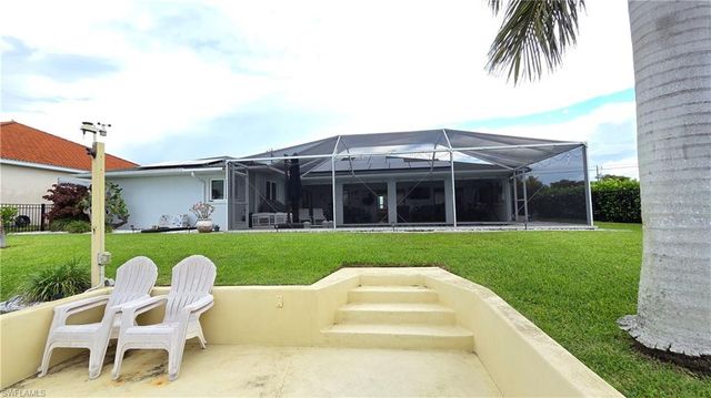 420 NE 9th ST, Cape Coral, FL 33909