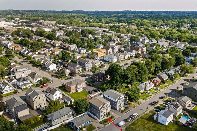 61 Gale Street 1, Waltham, MA 02453