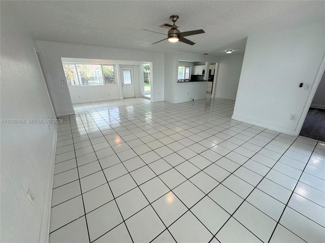 9574 NW 19th Pl, Sunrise, FL 33322
