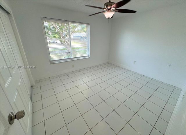 9574 NW 19th Pl, Sunrise, FL 33322