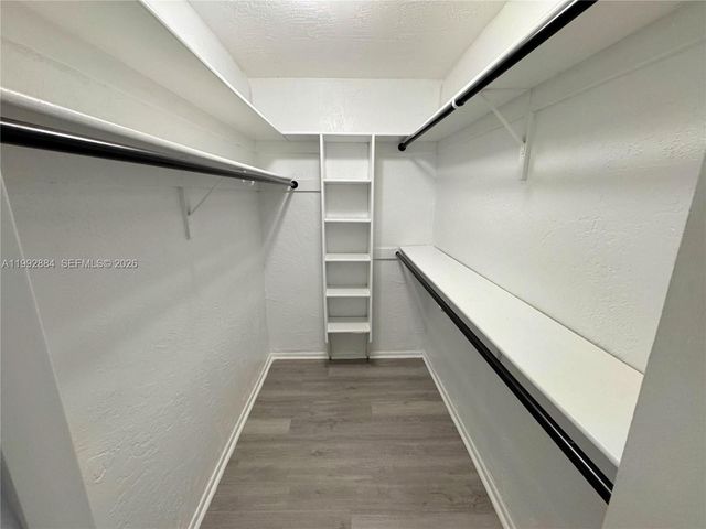 9574 NW 19th Pl, Sunrise, FL 33322