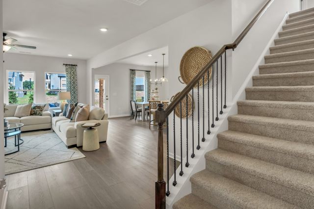 1362 English Oak Drive, Clarksville, TN 37043