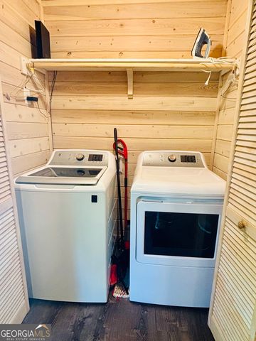 185 Walnut Ridge Drive, Cleveland, GA 30528