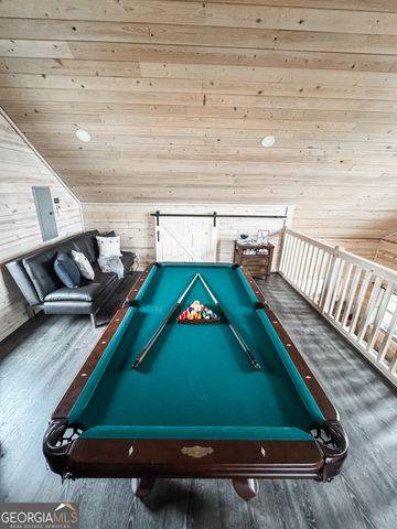 185 Walnut Ridge Drive, Cleveland, GA 30528