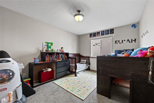 2584 Pleasantview Drive, Marion, IA 52302