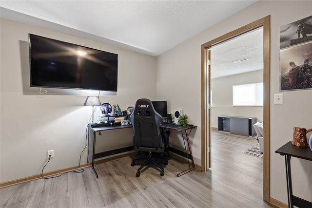 2584 Pleasantview Drive, Marion, IA 52302