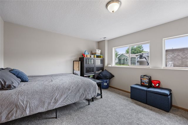 2584 Pleasantview Drive, Marion, IA 52302